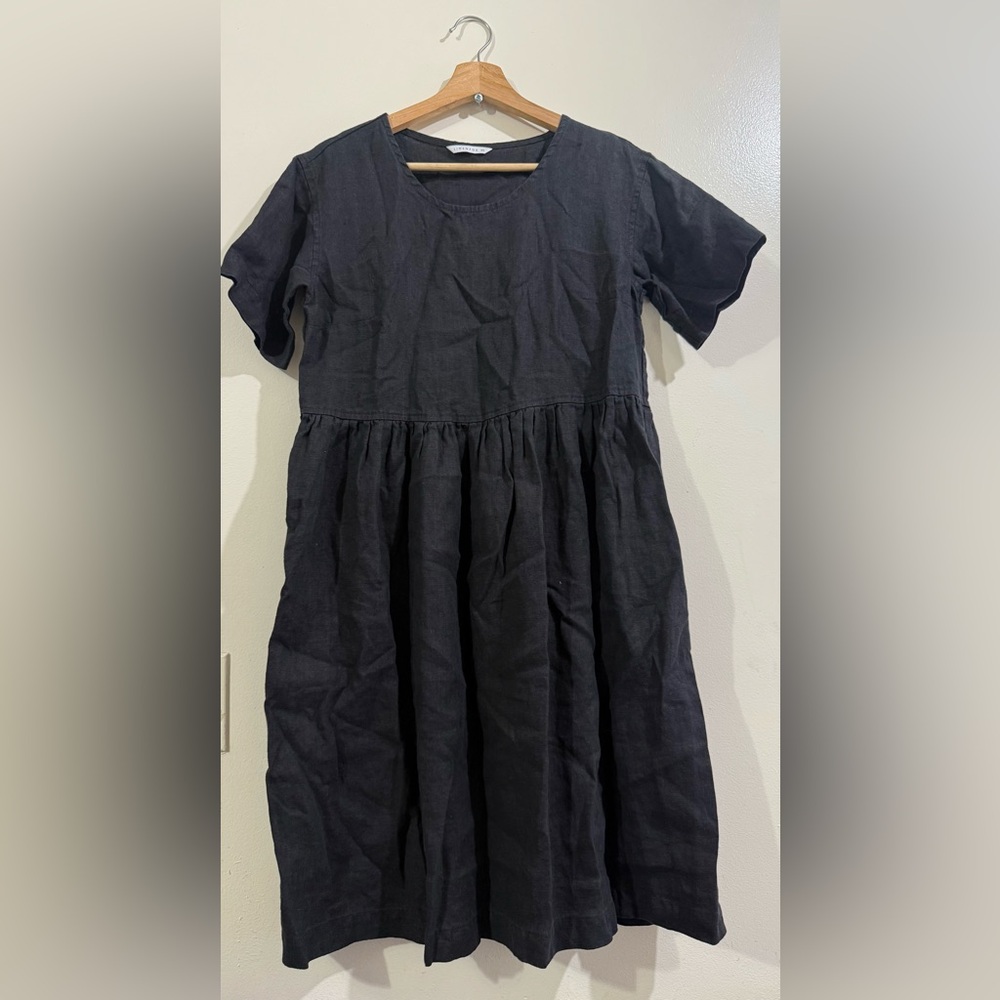 Linenfox Black Linen Short-Sleeve Gathered Waist Midi Dress